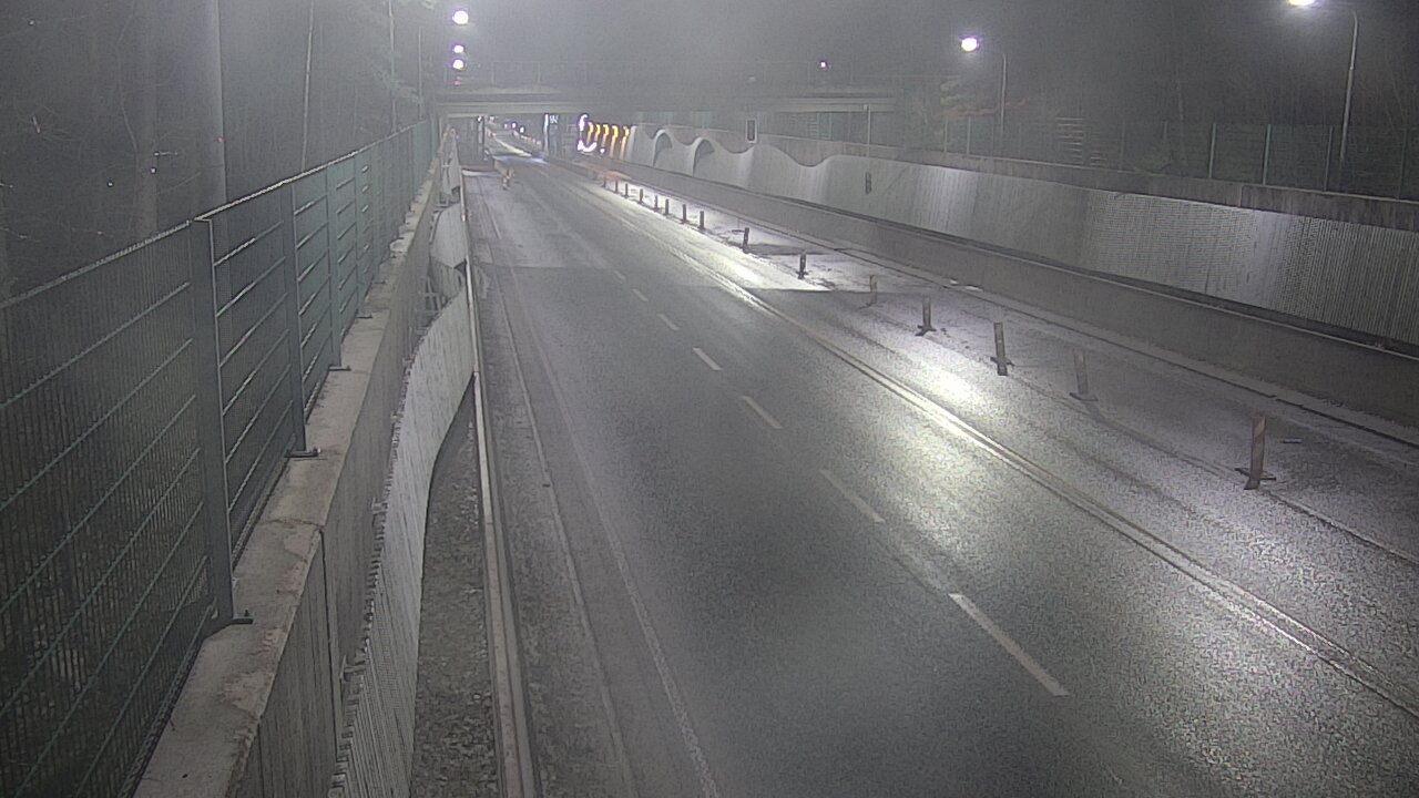 Kelikamerat Kuva Tie 102 Espoo Hiidenkallion tunneli, suuaukko pohj., Espoo, Uusimaa