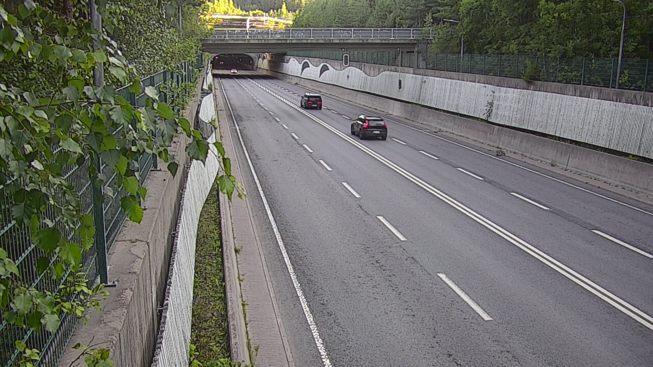 Kelikamerat Kuva Tie 102 Espoo Hiidenkallion tunneli, suuaukko pohj., Espoo, Uusimaa