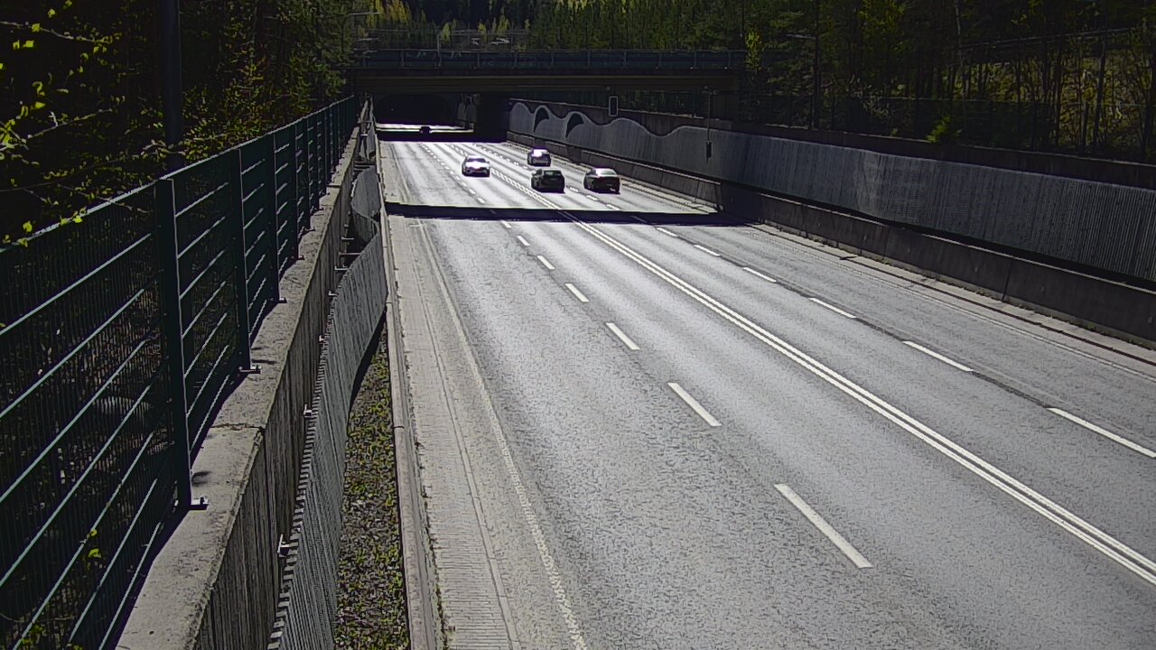 Kelikamerat Kuva Tie 102 Espoo Hiidenkallion tunneli, suuaukko pohj., Espoo, Uusimaa