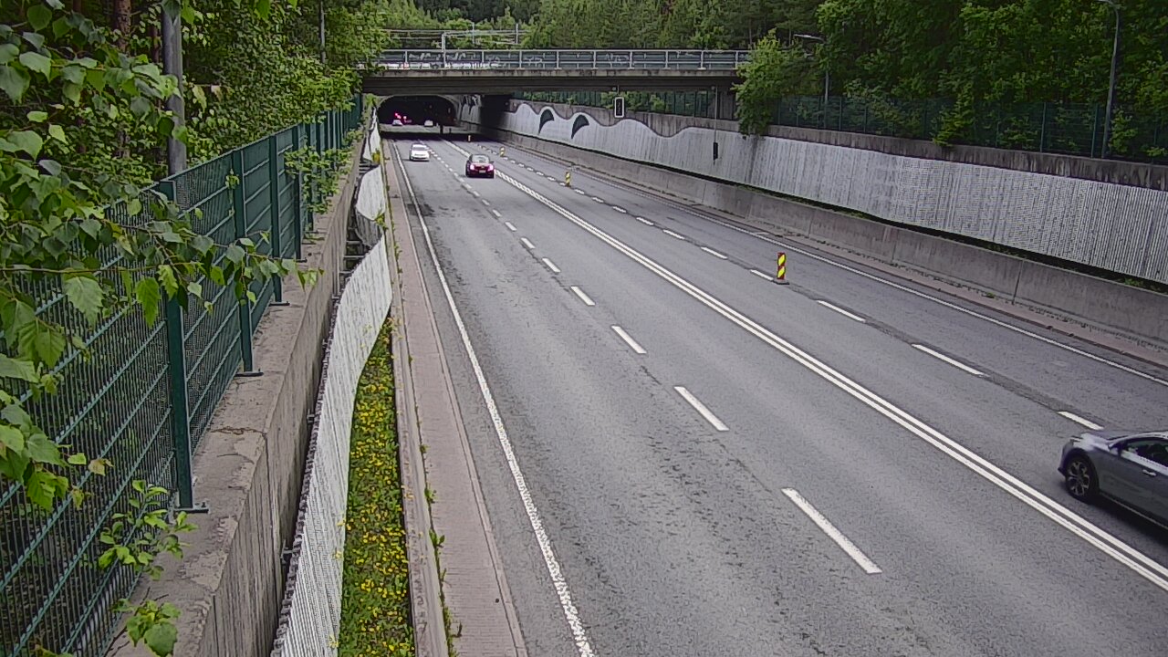 Kelikamerat Kuva Tie 102 Espoo Hiidenkallion tunneli, suuaukko pohj., Espoo, Uusimaa