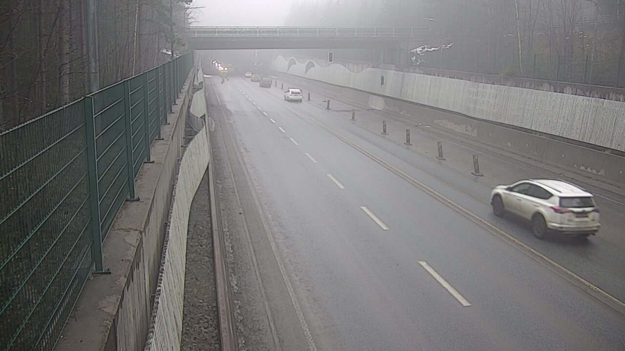 Kelikamerat Kuva Tie 102 Espoo Hiidenkallion tunneli, suuaukko pohj., Espoo, Uusimaa