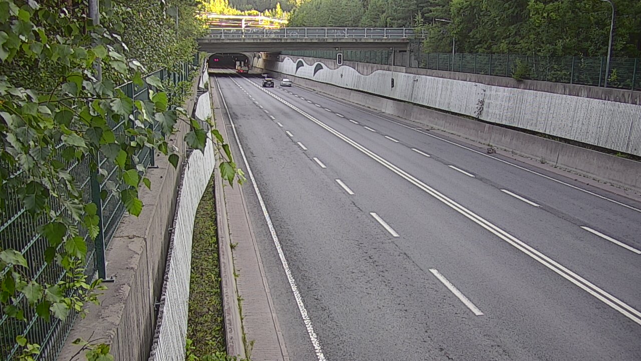 Kelikamerat Kuva Tie 102 Espoo Hiidenkallion tunneli, suuaukko pohj., Espoo, Uusimaa