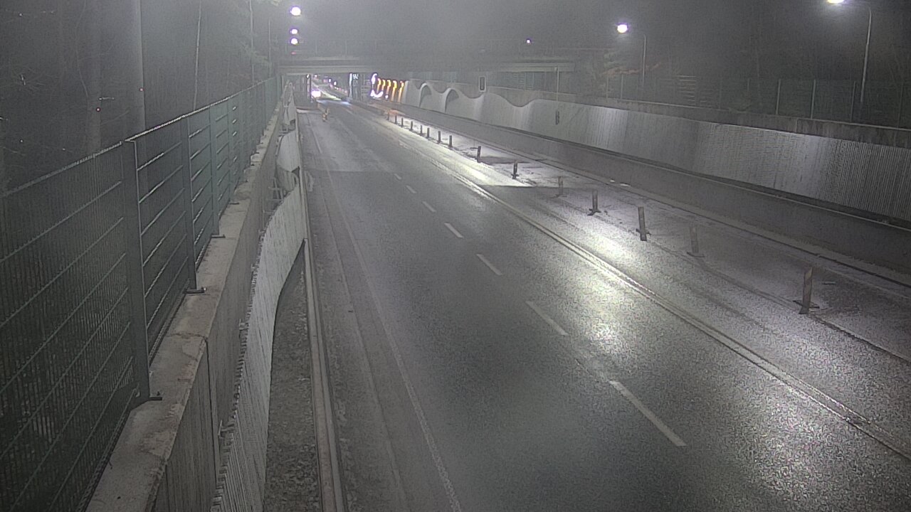 Kelikamerat Kuva Tie 102 Espoo Hiidenkallion tunneli, suuaukko pohj., Espoo, Uusimaa