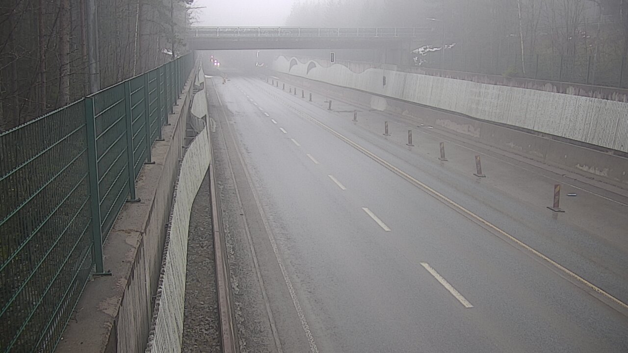 Kelikamerat Kuva Tie 102 Espoo Hiidenkallion tunneli, suuaukko pohj., Espoo, Uusimaa