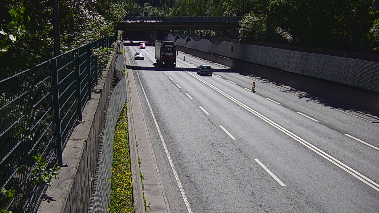 Kelikamerat Kuva Tie 102 Espoo Hiidenkallion tunneli, suuaukko pohj., Espoo, Uusimaa