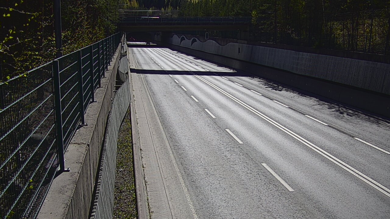 Kelikamerat Kuva Tie 102 Espoo Hiidenkallion tunneli, suuaukko pohj., Espoo, Uusimaa