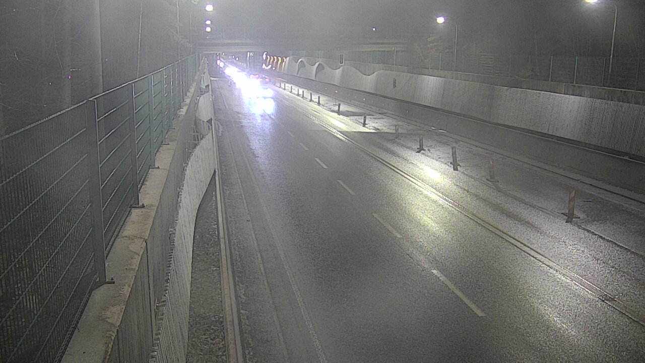 Kelikamerat Kuva Tie 102 Espoo Hiidenkallion tunneli, suuaukko pohj., Espoo, Uusimaa