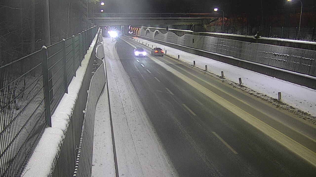 Kelikamerat Kuva Tie 102 Espoo Hiidenkallion tunneli, suuaukko pohj., Espoo, Uusimaa