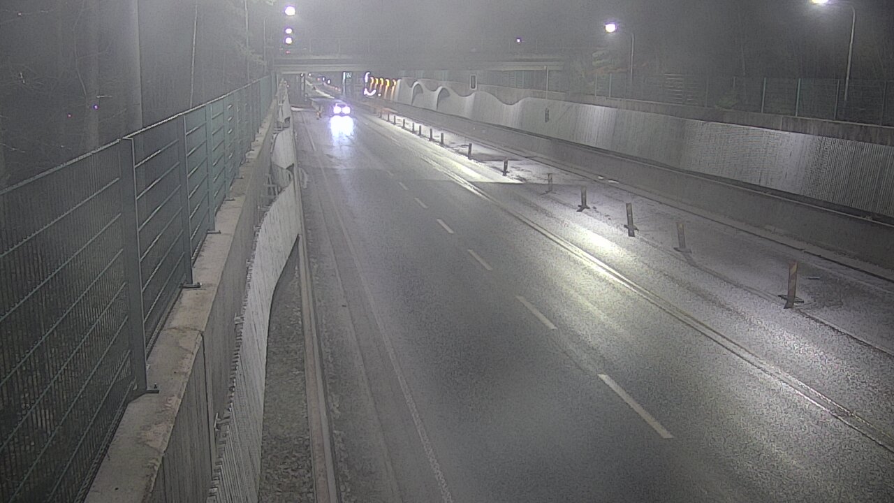 Kelikamerat Kuva Tie 102 Espoo Hiidenkallion tunneli, suuaukko pohj., Espoo, Uusimaa