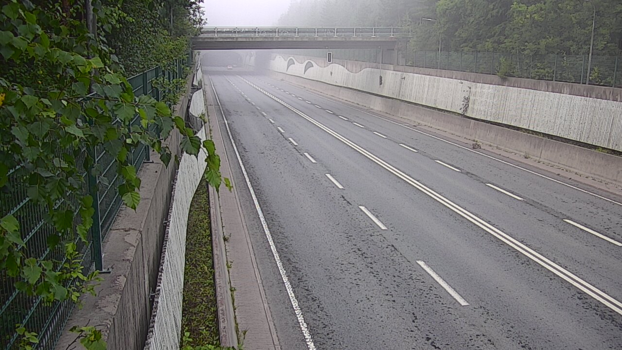 Weather Camera Image Road 102 Espoo Hiidenkallion tunneli, suuaukko north., Espoo, Uusimaa