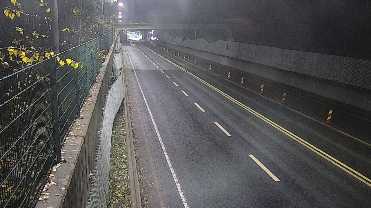 Kelikamerat Kuva Tie 102 Espoo Hiidenkallion tunneli, suuaukko pohj., Espoo, Uusimaa