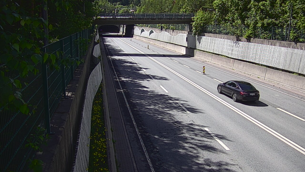 Kelikamerat Kuva Tie 102 Espoo Hiidenkallion tunneli, suuaukko pohj., Espoo, Uusimaa