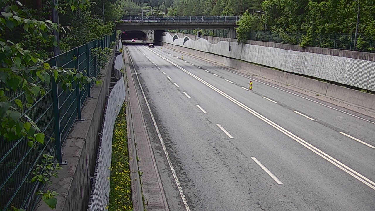 Kelikamerat Kuva Tie 102 Espoo Hiidenkallion tunneli, suuaukko pohj., Espoo, Uusimaa