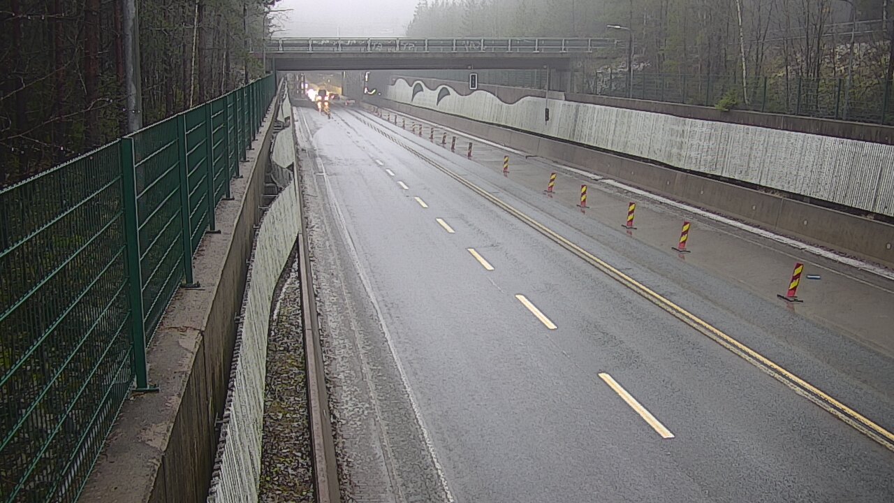 Kelikamerat Kuva Tie 102 Espoo Hiidenkallion tunneli, suuaukko pohj., Espoo, Uusimaa