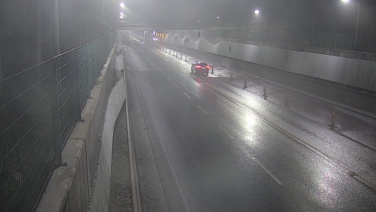 Kelikamerat Kuva Tie 102 Espoo Hiidenkallion tunneli, suuaukko pohj., Espoo, Uusimaa