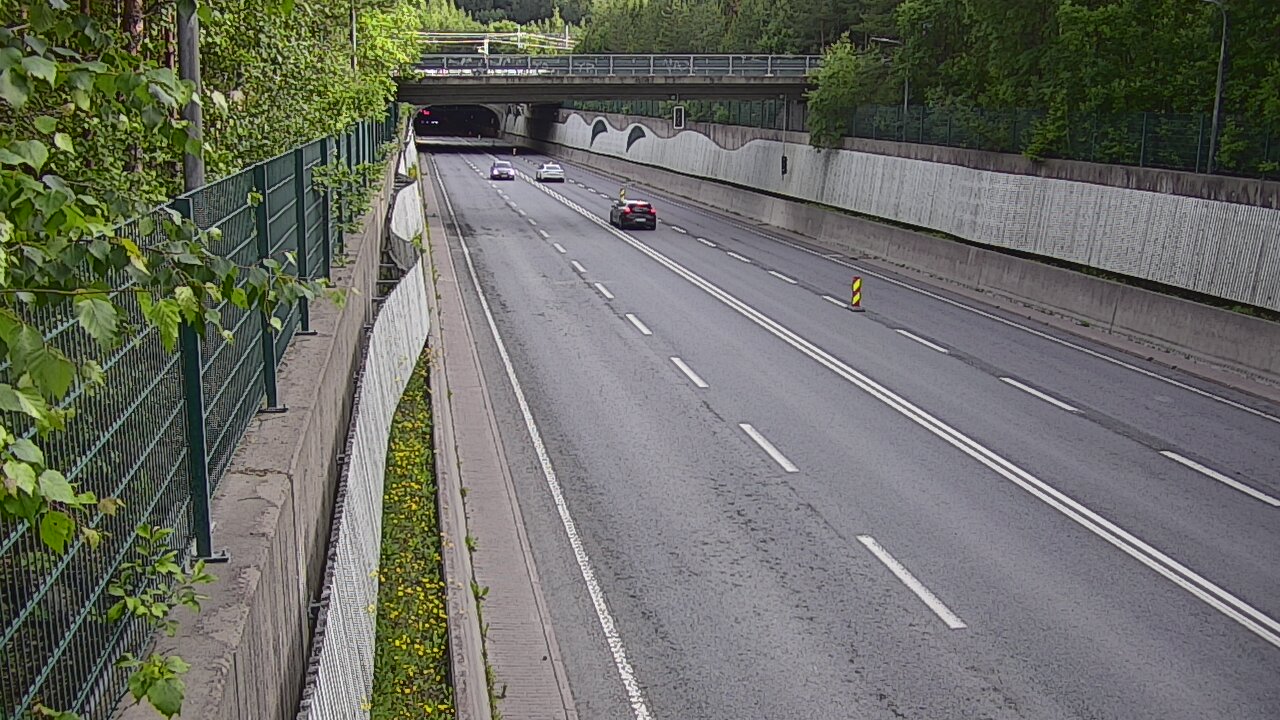Kelikamerat Kuva Tie 102 Espoo Hiidenkallion tunneli, suuaukko pohj., Espoo, Uusimaa