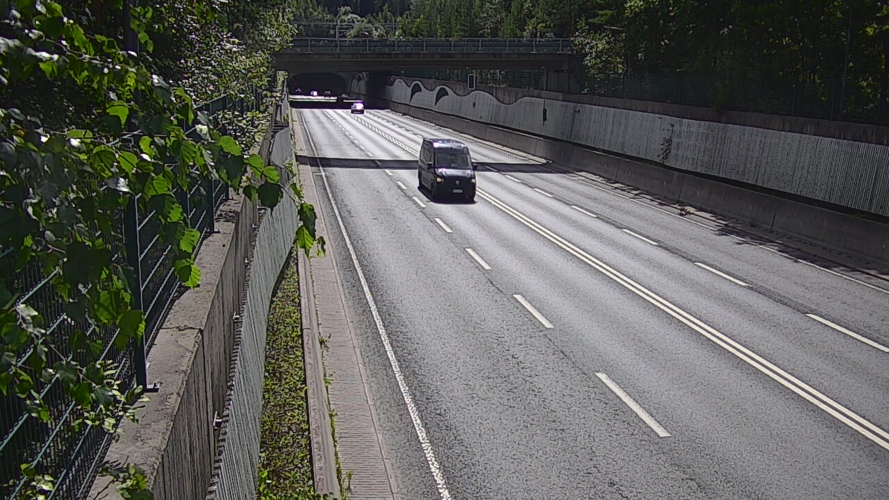 Kelikamerat Kuva Tie 102 Espoo Hiidenkallion tunneli, suuaukko pohj., Espoo, Uusimaa