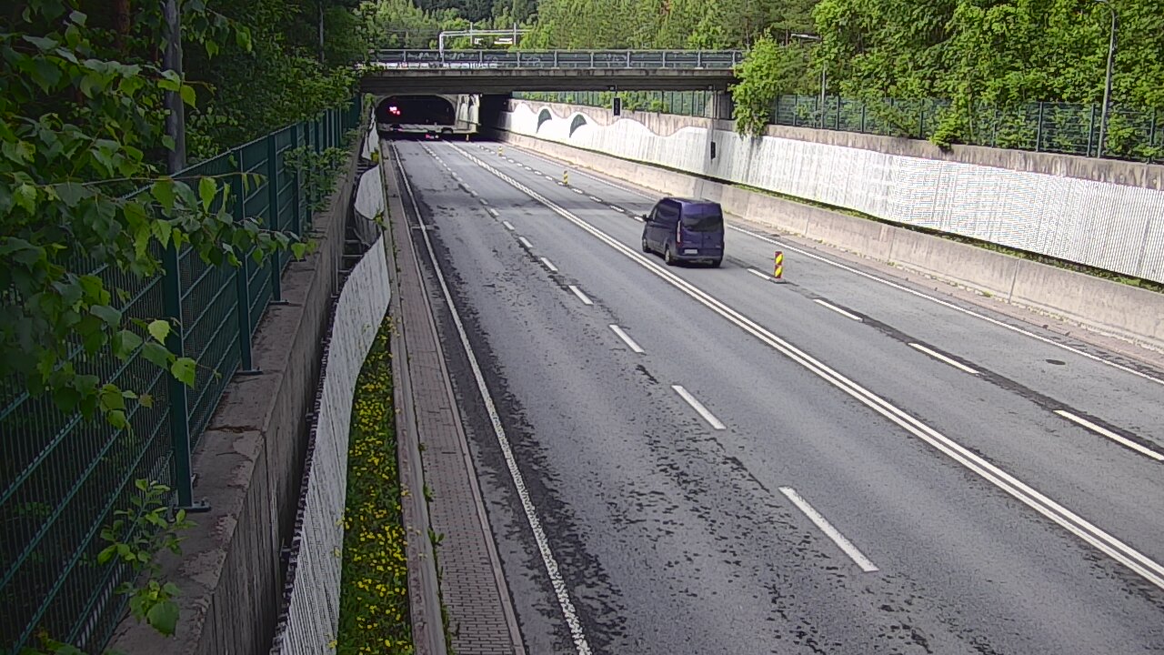 Kelikamerat Kuva Tie 102 Espoo Hiidenkallion tunneli, suuaukko pohj., Espoo, Uusimaa