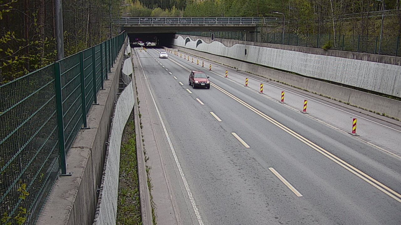 Kelikamerat Kuva Tie 102 Espoo Hiidenkallion tunneli, suuaukko pohj., Espoo, Uusimaa