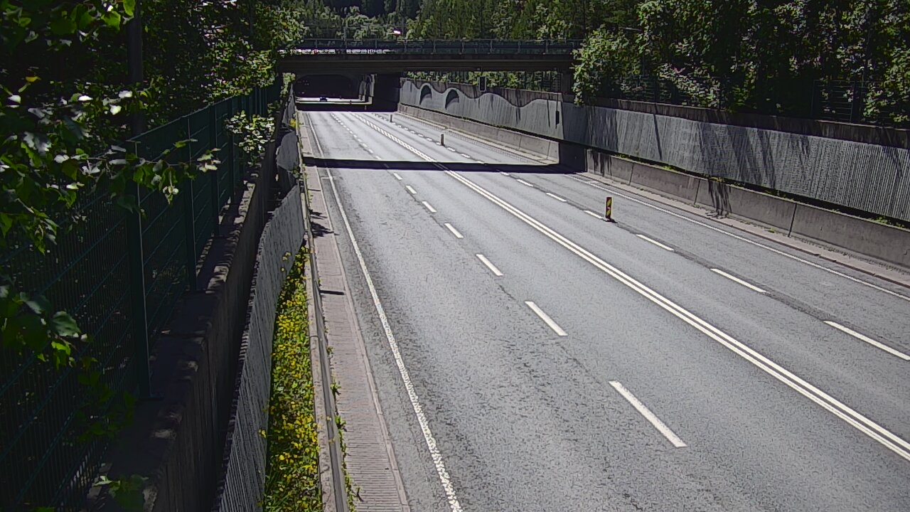 Kelikamerat Kuva Tie 102 Espoo Hiidenkallion tunneli, suuaukko pohj., Espoo, Uusimaa