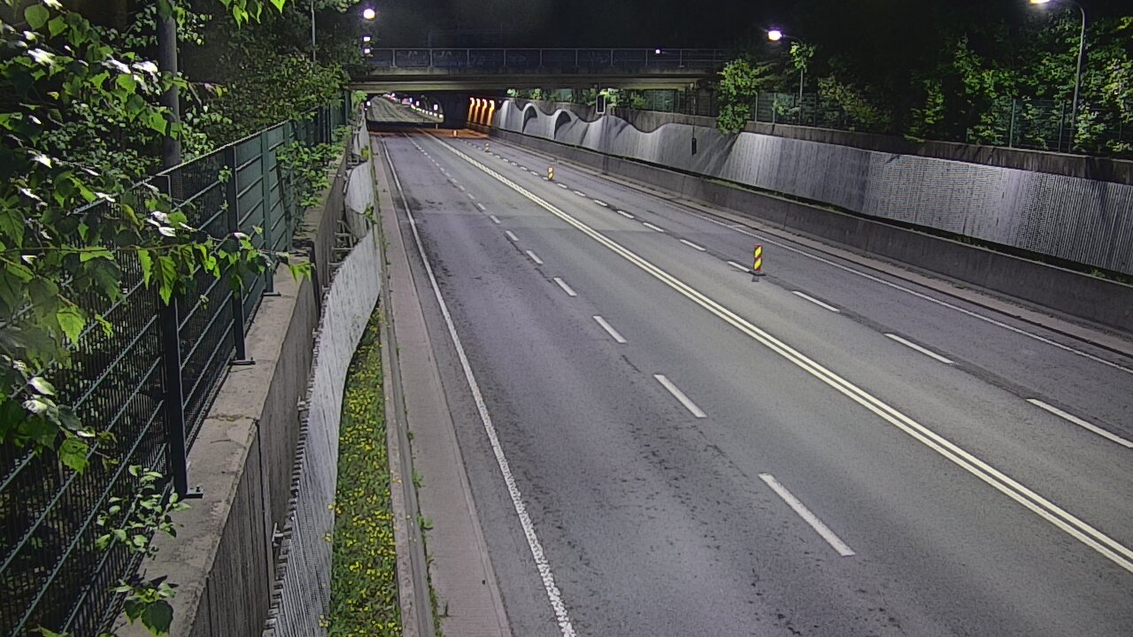 Kelikamerat Kuva Tie 102 Espoo Hiidenkallion tunneli, suuaukko pohj., Espoo, Uusimaa