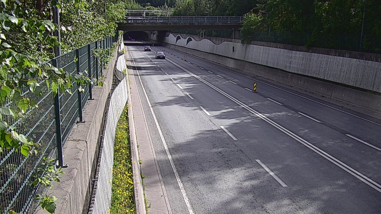 Kelikamerat Kuva Tie 102 Espoo Hiidenkallion tunneli, suuaukko pohj., Espoo, Uusimaa