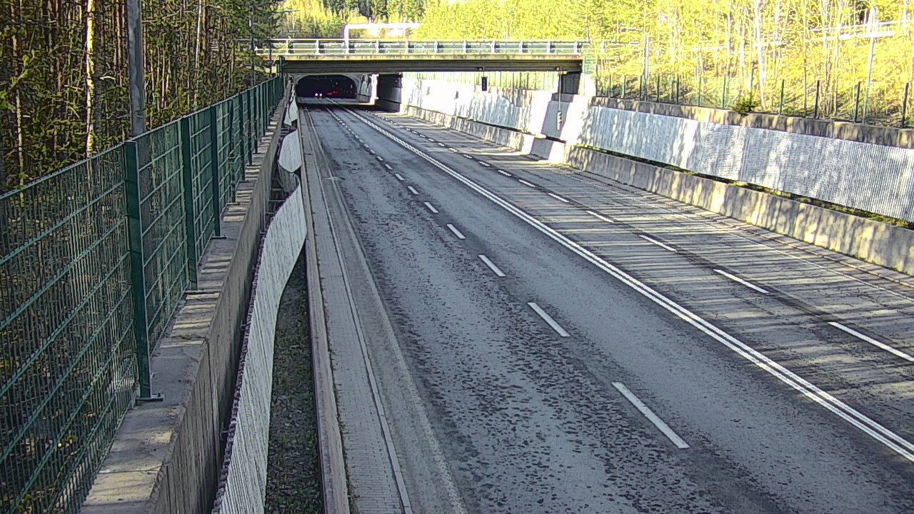 Kelikamerat Kuva Tie 102 Espoo Hiidenkallion tunneli, suuaukko pohj., Espoo, Uusimaa