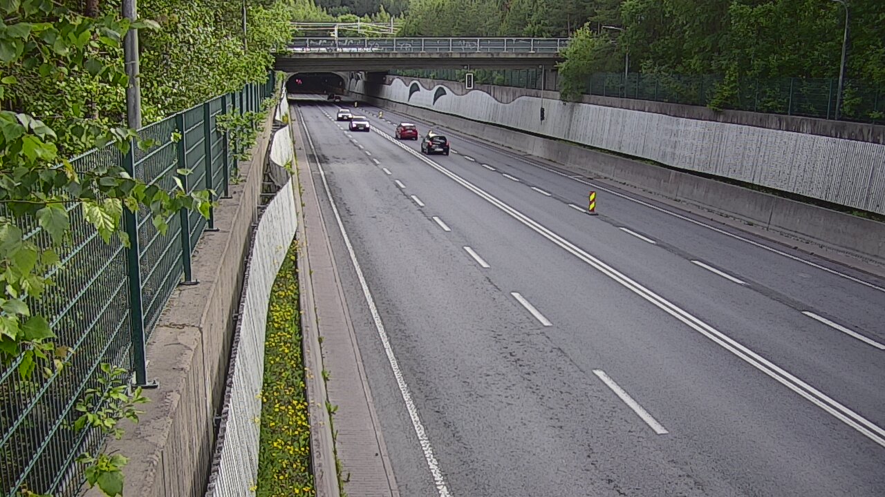 Kelikamerat Kuva Tie 102 Espoo Hiidenkallion tunneli, suuaukko pohj., Espoo, Uusimaa
