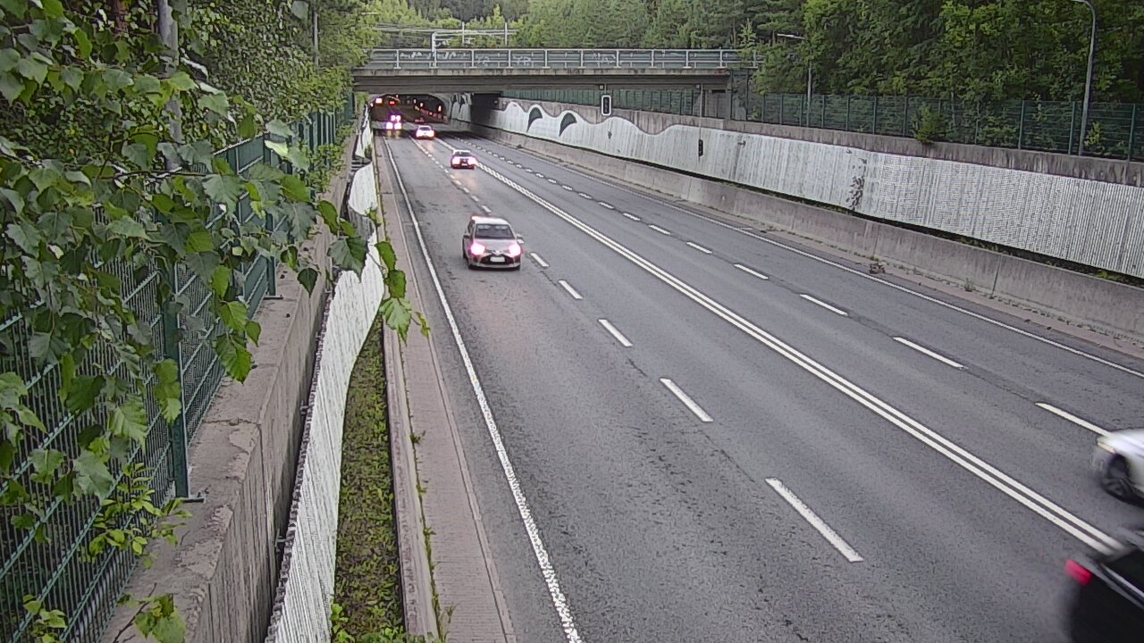 Kelikamerat Kuva Tie 102 Espoo Hiidenkallion tunneli, suuaukko pohj., Espoo, Uusimaa