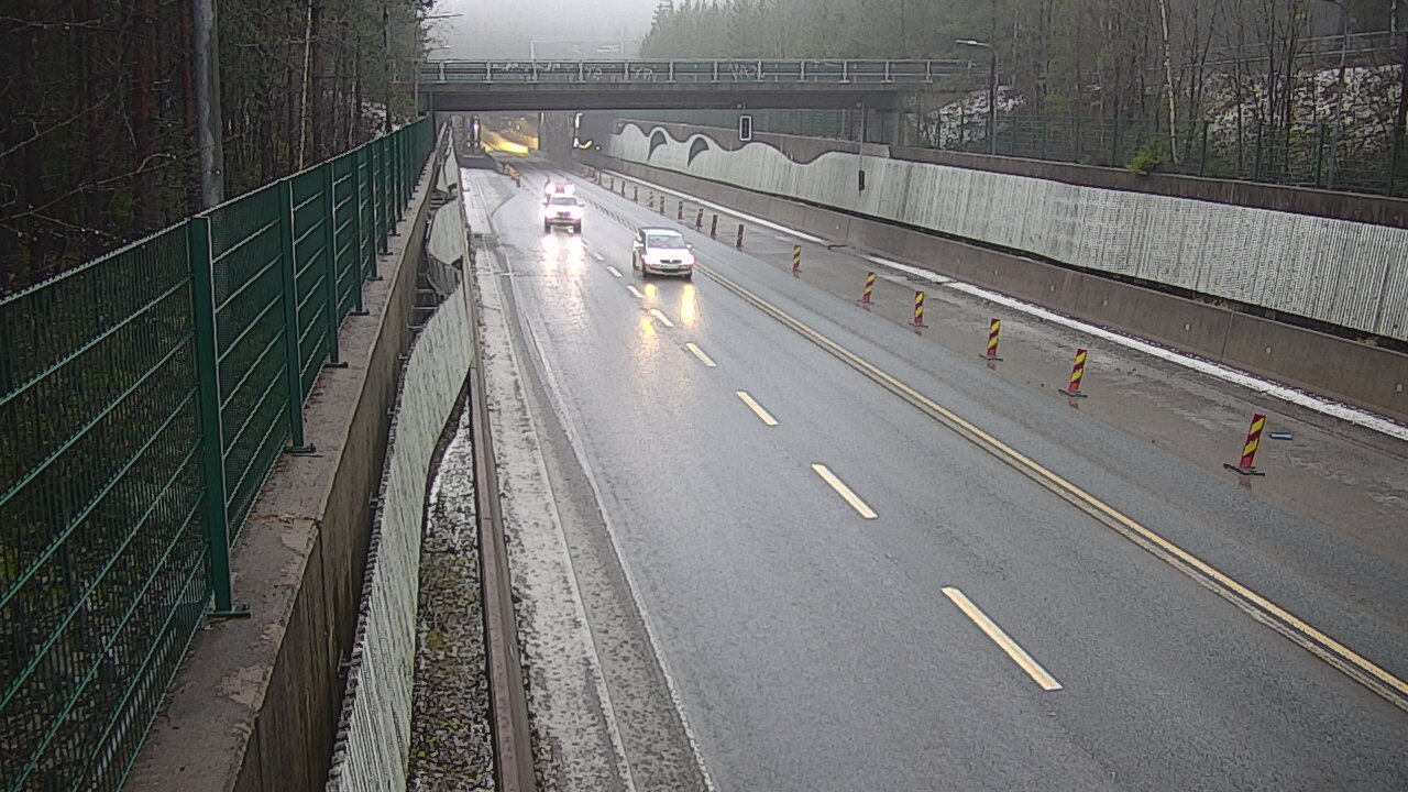 Kelikamerat Kuva Tie 102 Espoo Hiidenkallion tunneli, suuaukko pohj., Espoo, Uusimaa