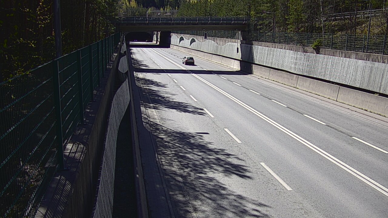 Kelikamerat Kuva Tie 102 Espoo Hiidenkallion tunneli, suuaukko pohj., Espoo, Uusimaa