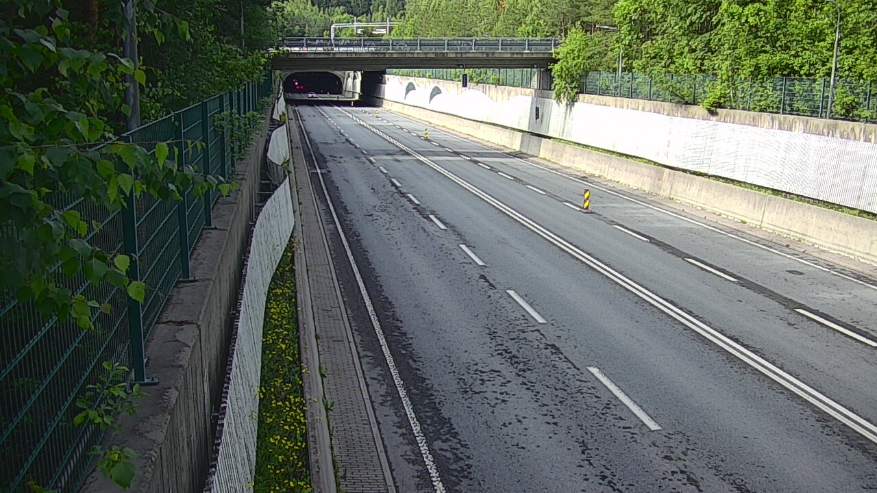 Kelikamerat Kuva Tie 102 Espoo Hiidenkallion tunneli, suuaukko pohj., Espoo, Uusimaa
