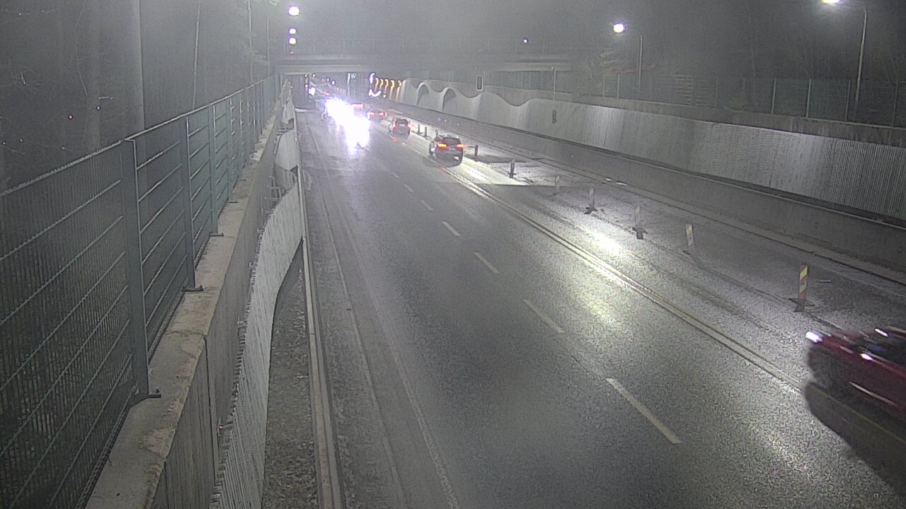 Kelikamerat Kuva Tie 102 Espoo Hiidenkallion tunneli, suuaukko pohj., Espoo, Uusimaa