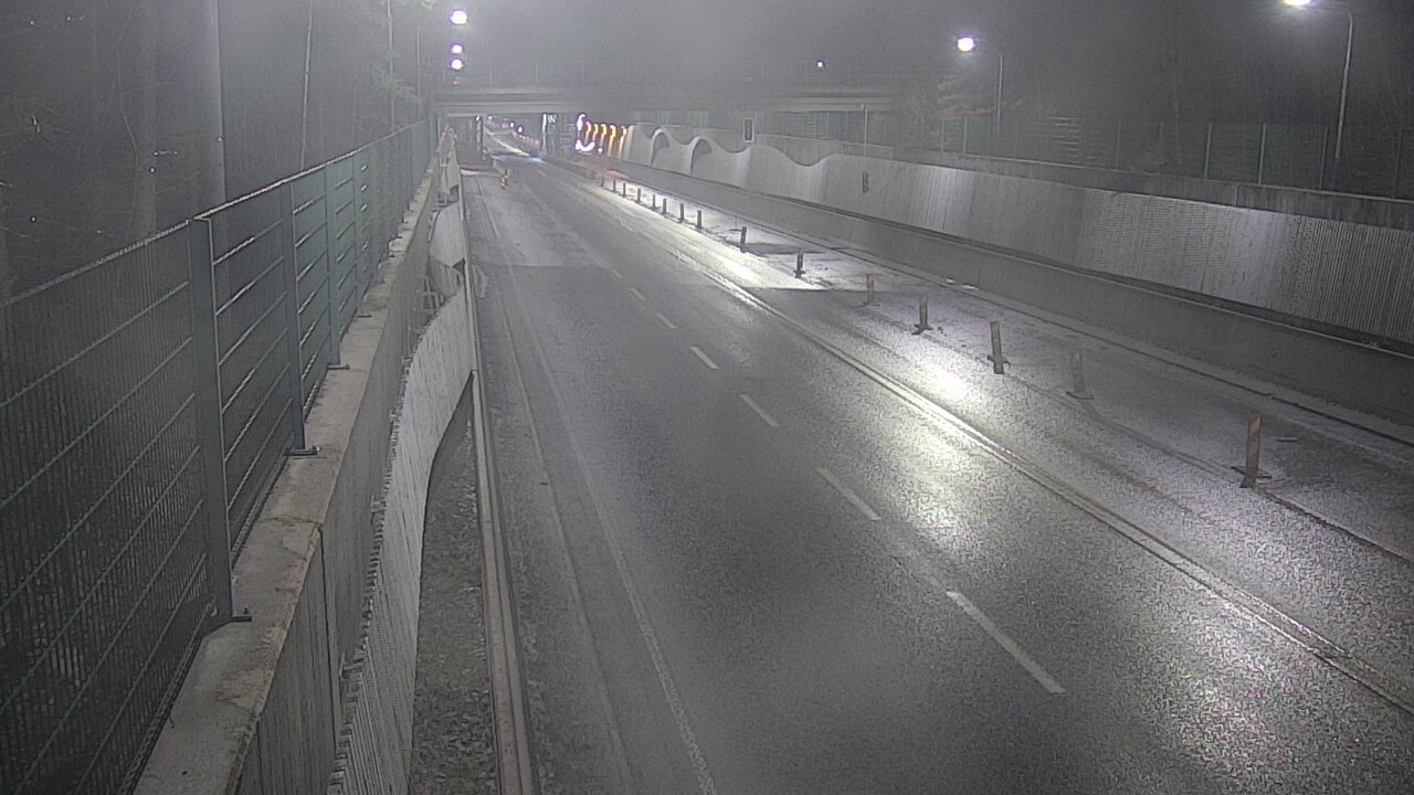 Kelikamerat Kuva Tie 102 Espoo Hiidenkallion tunneli, suuaukko pohj., Espoo, Uusimaa