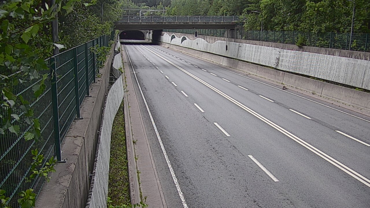 Kelikamerat Kuva Tie 102 Espoo Hiidenkallion tunneli, suuaukko pohj., Espoo, Uusimaa