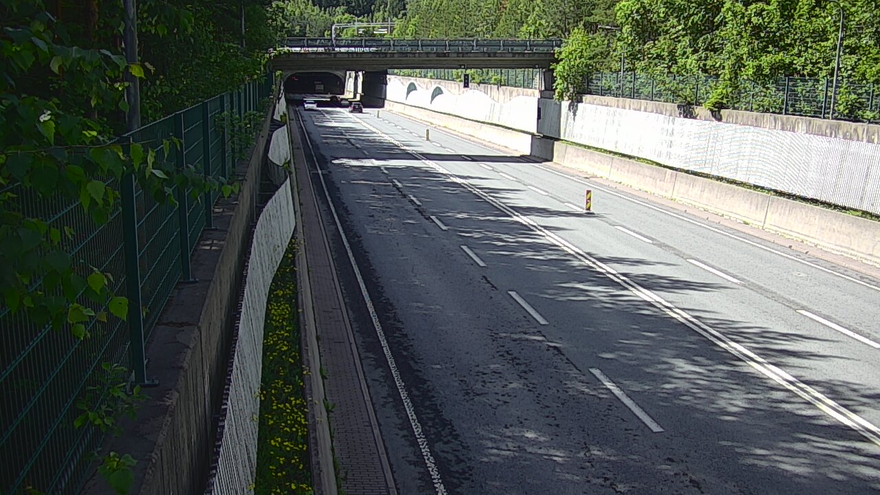 Kelikamerat Kuva Tie 102 Espoo Hiidenkallion tunneli, suuaukko pohj., Espoo, Uusimaa