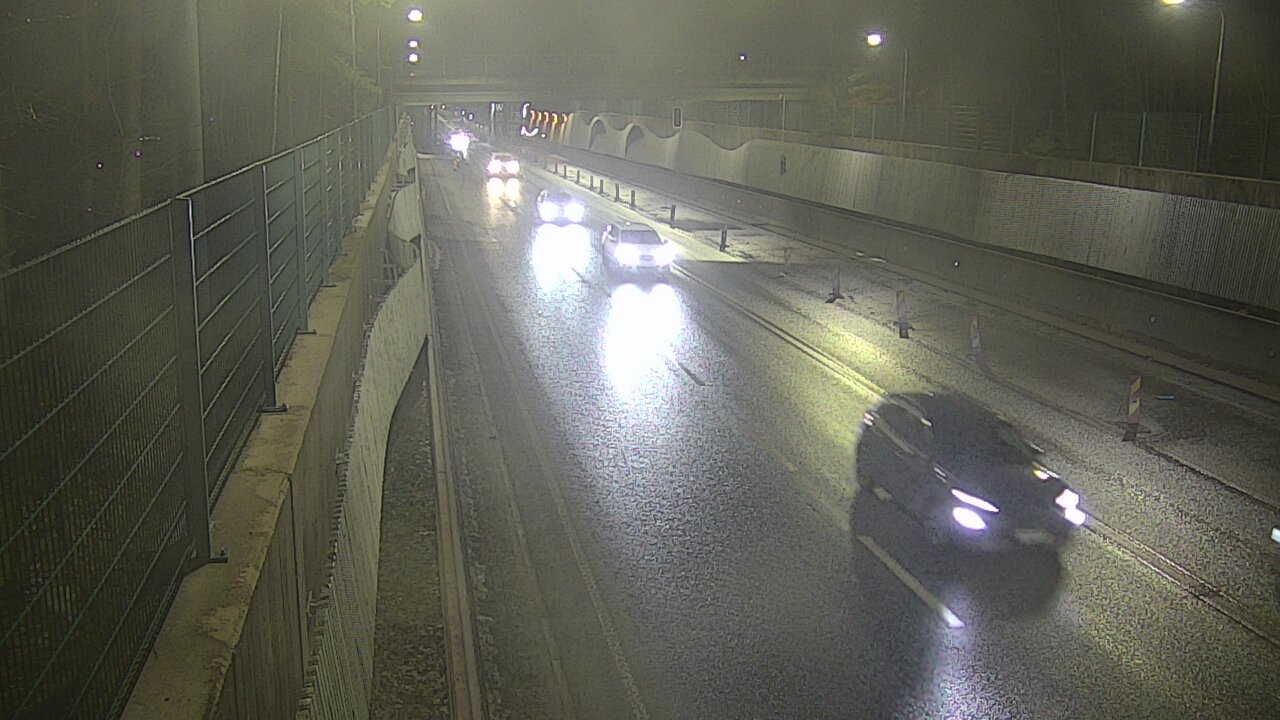 Kelikamerat Kuva Tie 102 Espoo Hiidenkallion tunneli, suuaukko pohj., Espoo, Uusimaa