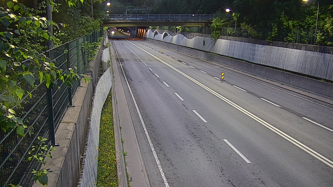 Kelikamerat Kuva Tie 102 Espoo Hiidenkallion tunneli, suuaukko pohj., Espoo, Uusimaa