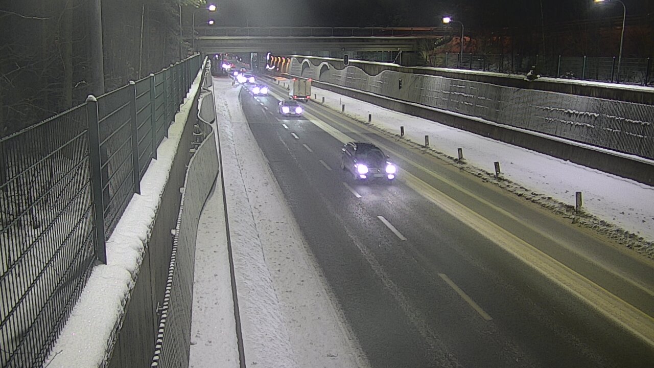 Kelikamerat Kuva Tie 102 Espoo Hiidenkallion tunneli, suuaukko pohj., Espoo, Uusimaa