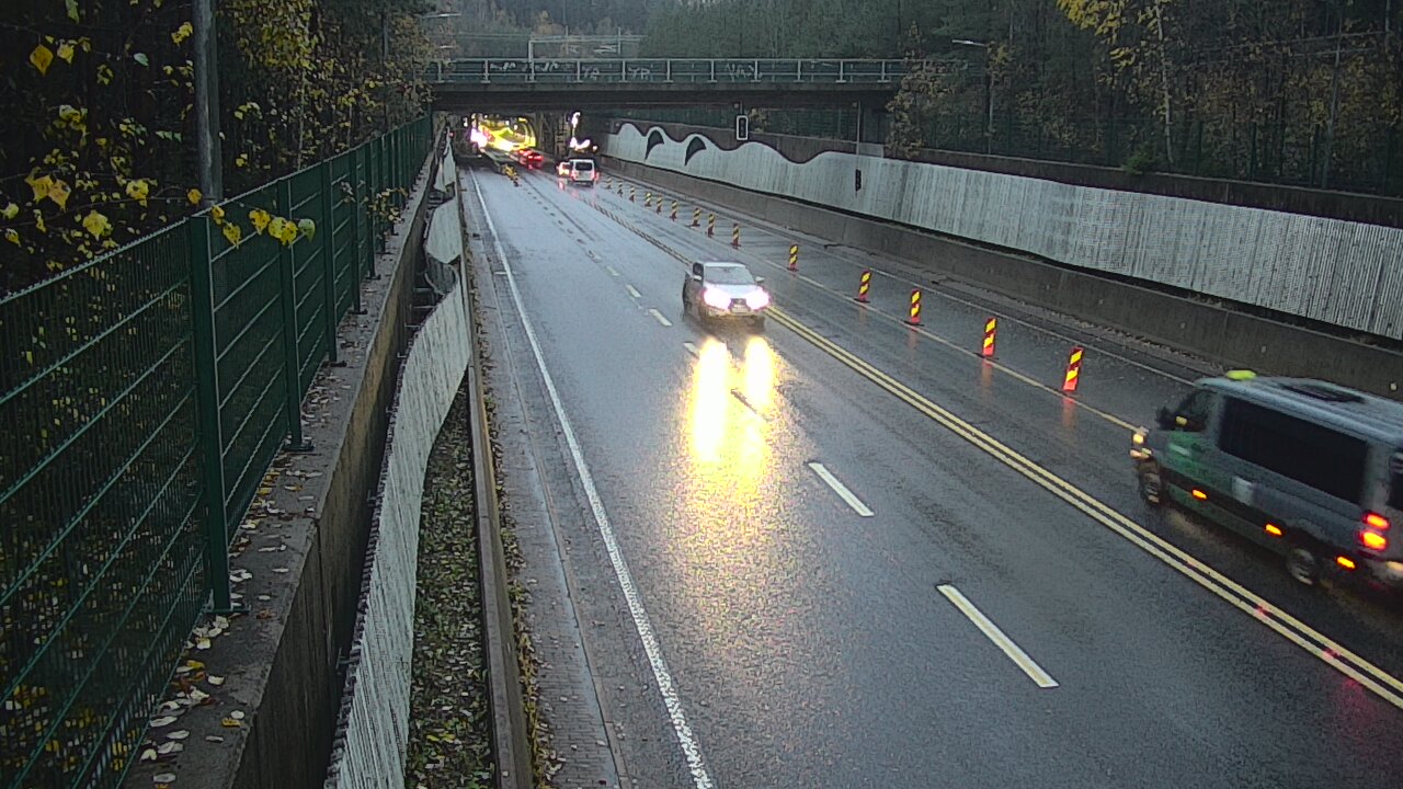 Kelikamerat Kuva Tie 102 Espoo Hiidenkallion tunneli, suuaukko pohj., Espoo, Uusimaa