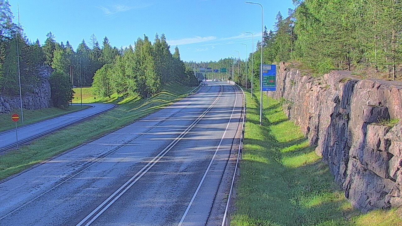 Kelikamerat Kuva Tie 102 Hiidenkallion tunneli, suuaukko etelä, Espoo, Uusimaa