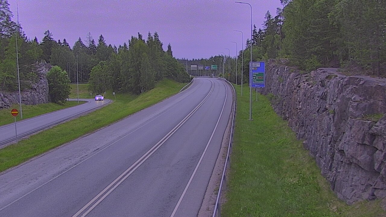 Kelikamerat Kuva Tie 102 Hiidenkallion tunneli, suuaukko etelä, Espoo, Uusimaa