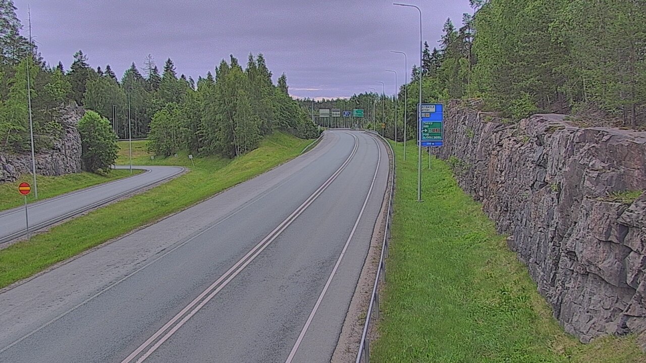 Weather Camera Image Tie 102 Hiidenkallion tunneli, suuaukko etelä, Espoo, Uusimaa