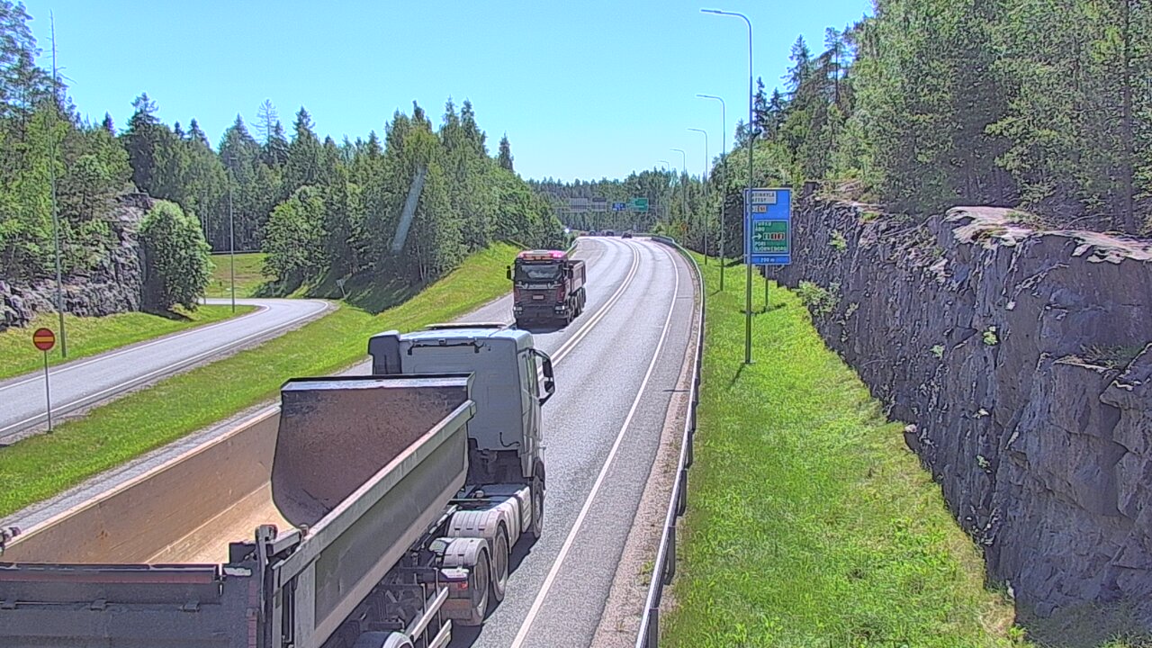 Kelikamerat Kuva Tie 102 Hiidenkallion tunneli, suuaukko etelä, Espoo, Uusimaa