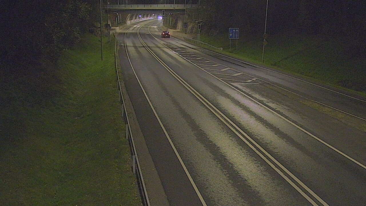 Kelikamerat Kuva Tie 102 Hiidenkallion tunneli, suuaukko etelä, Espoo, Uusimaa