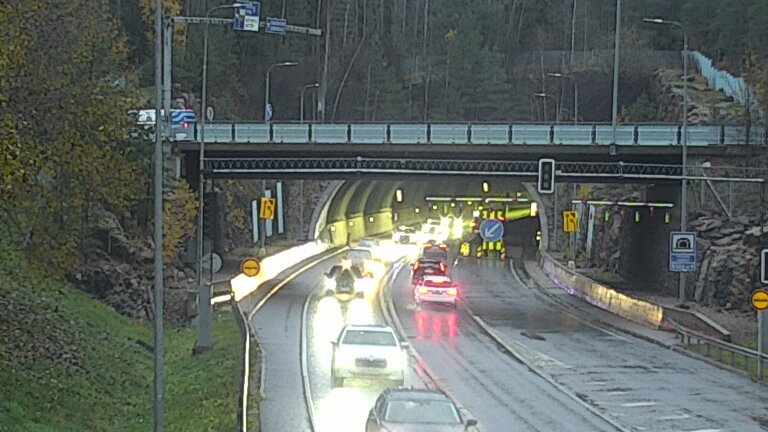 Kelikamerat Kuva Tie 102 Hiidenkallion tunneli, suuaukko etelä, Espoo, Uusimaa