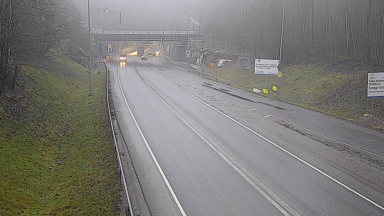 Kelikamerat Kuva Tie 102 Hiidenkallion tunneli, suuaukko etelä, Espoo, Uusimaa