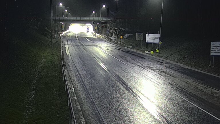 Kelikamerat Kuva Tie 102 Hiidenkallion tunneli, suuaukko etelä, Espoo, Uusimaa