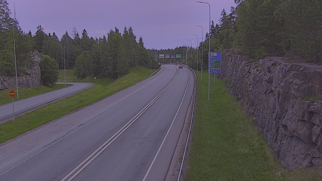Kelikamerat Kuva Tie 102 Hiidenkallion tunneli, suuaukko etelä, Espoo, Uusimaa