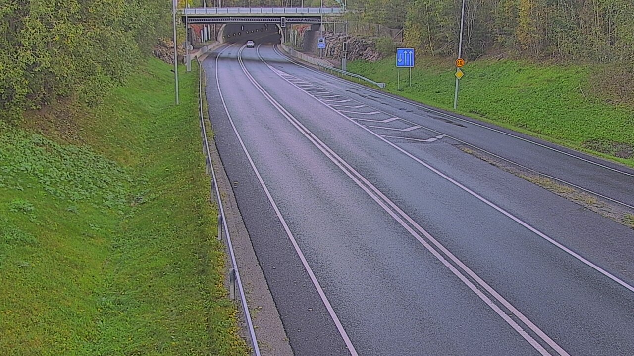 Weather Camera Image Tie 102 Hiidenkallion tunneli, suuaukko etelä, Espoo, Uusimaa